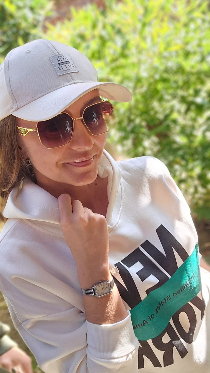Beyaz Yazılı Sweatshirt Oversize